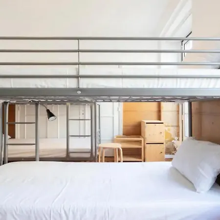 Brand New Fully Furnished Just 20 Meters From Anjos Metro Station - 2 * Lizbona